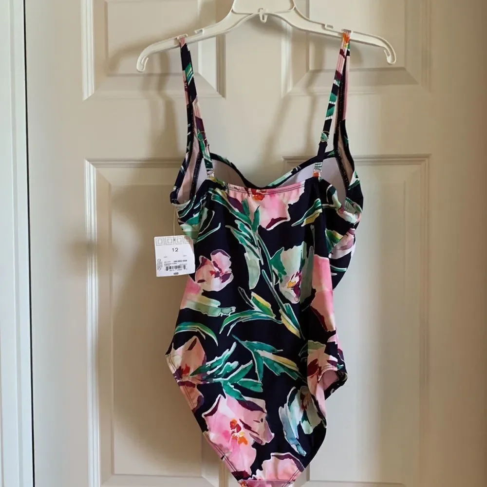 Liz Claiborne swimwear size 12 one piece